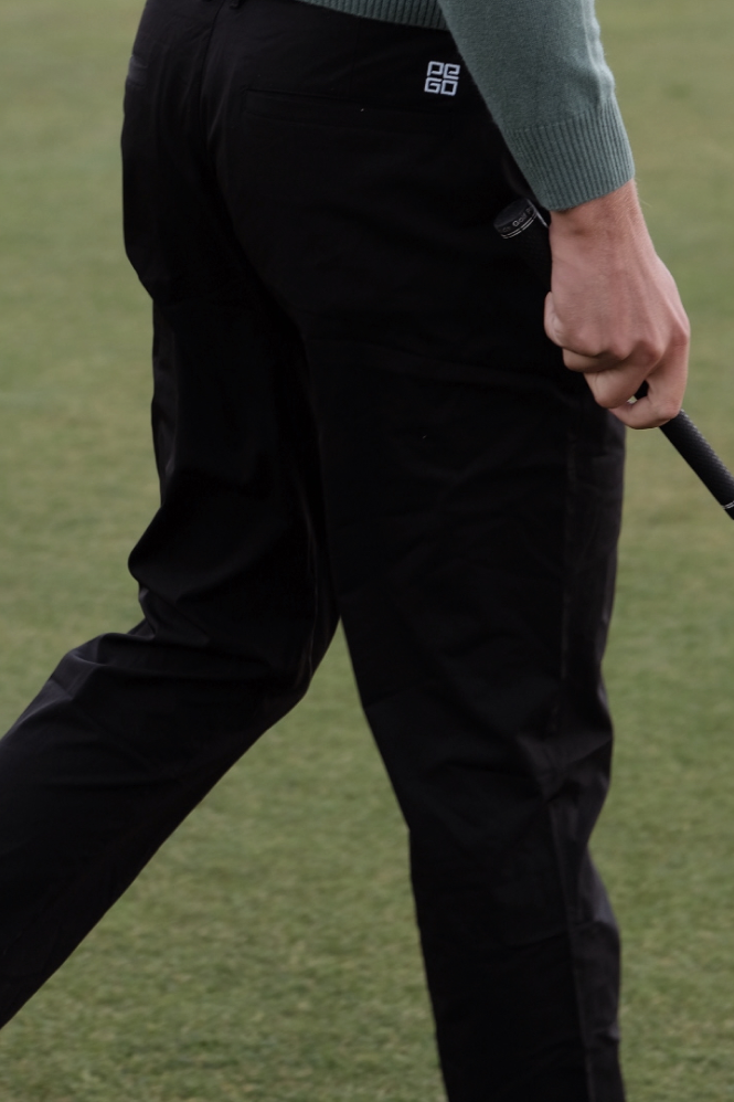 The golf pants black