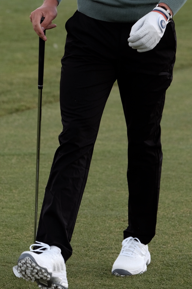 The golf pants black